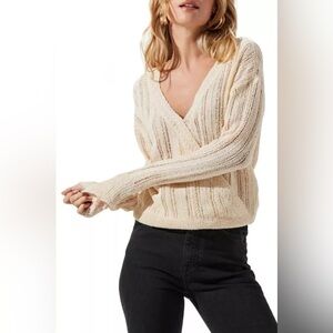 ASTR wrap front sweater pointelle v-neck long sleeve cream size m style at15838c